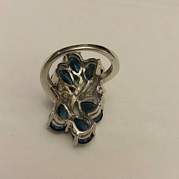 SOLD OUT - Picture 7 of 8